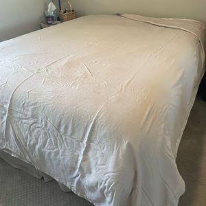 Tan Queen linen duvet cover and matching bed skirt